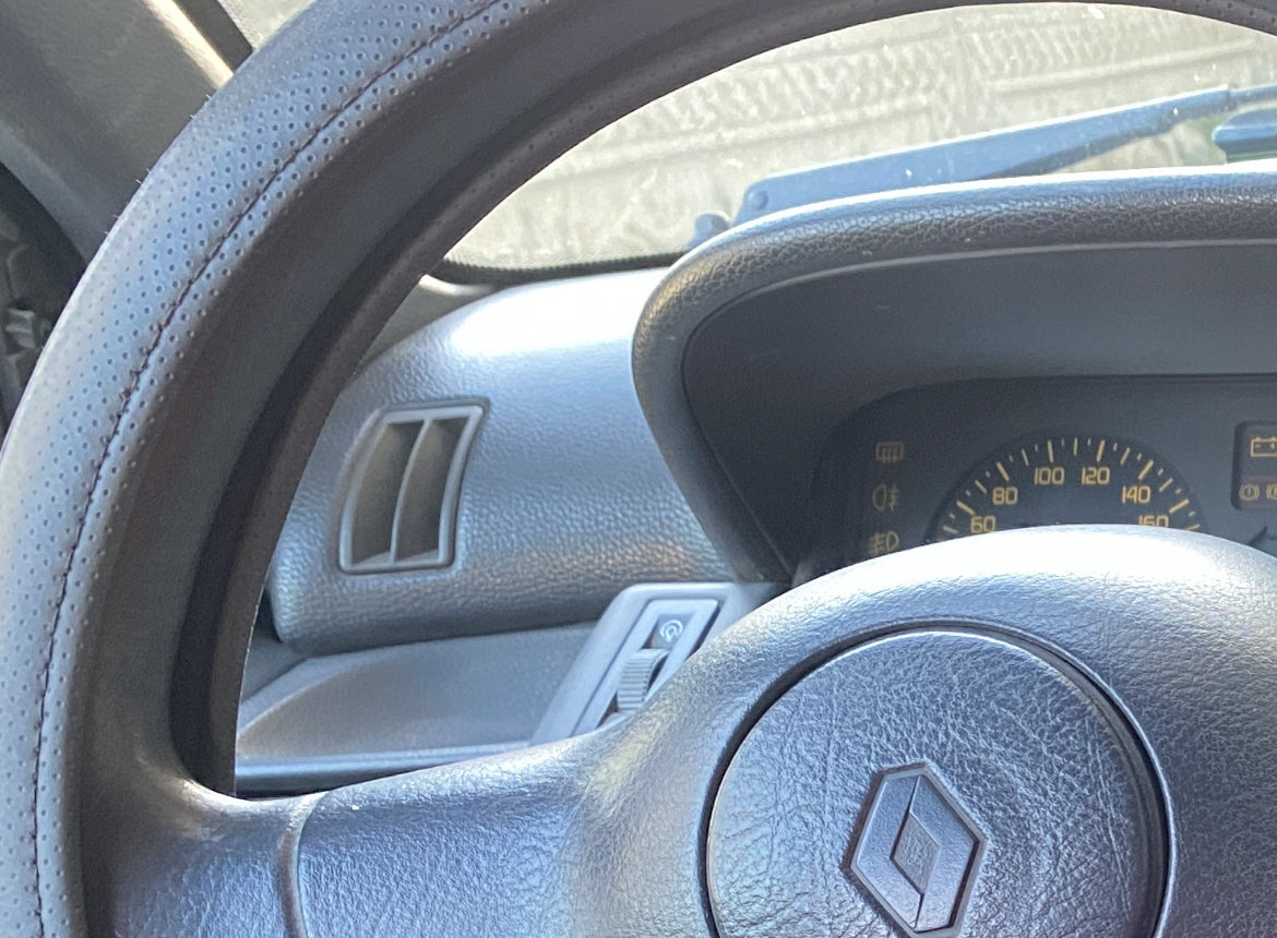 Renault Clio 1 Uyumlu Sol İlk Kalorifer Izgarası
