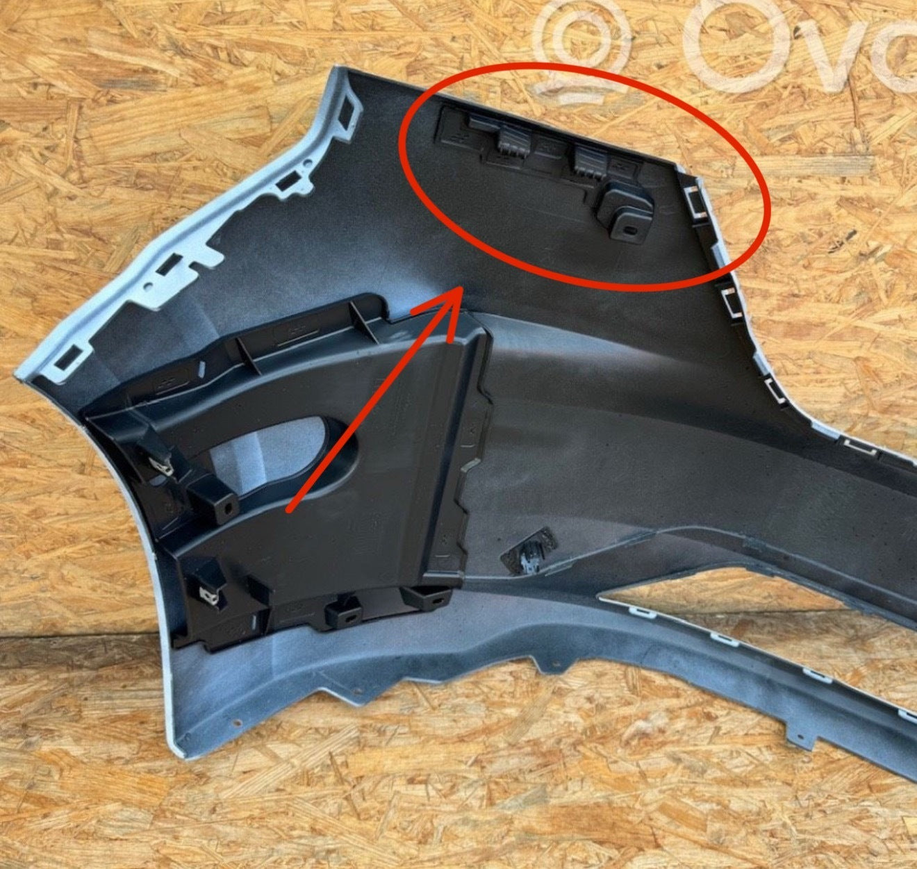 Volkswagen Multivan T7 Uyumlu Fixing Device Ön Tampon Sabitleme Aparatı