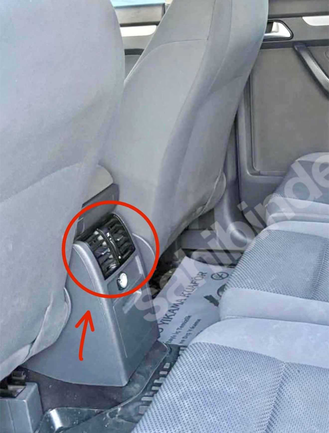 Volkswagen Caddy Uyumlu Arka Havalandırma Izgarası