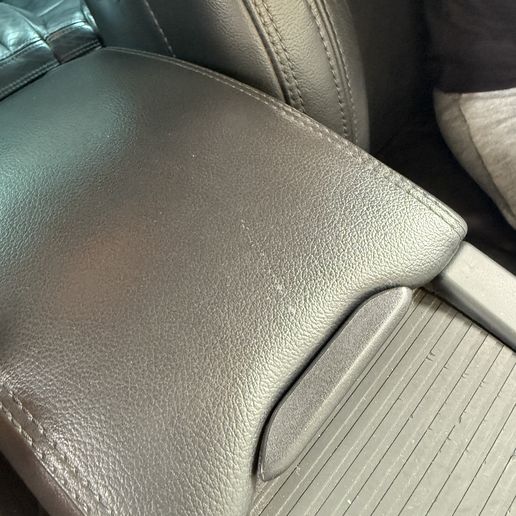 Volvo S60 Uyumlu Torpido Kolu