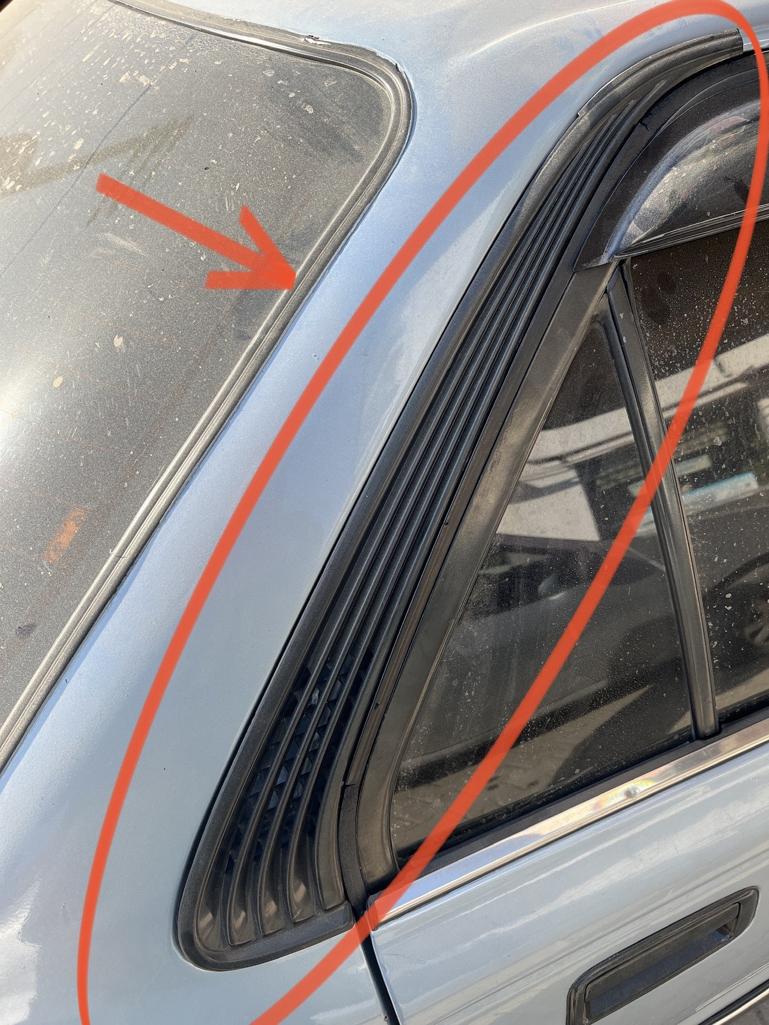 Toyota Corolla AE92 Uyumlu Arka Çamurluk Çıtası