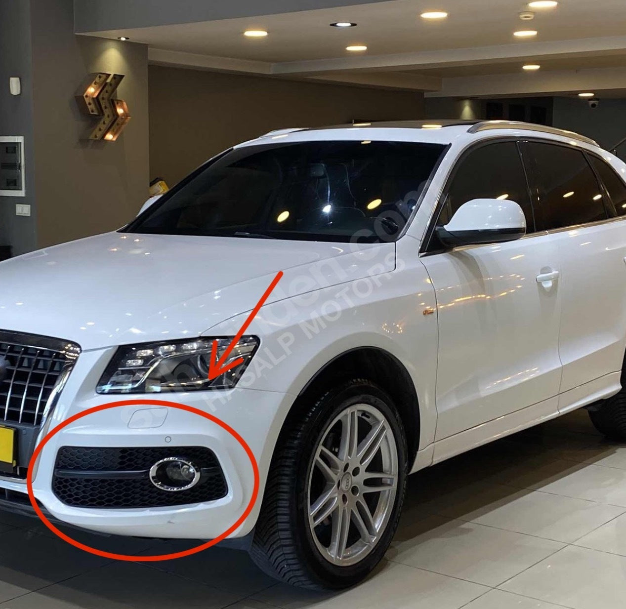 Audi Q5 Uyumlu Sis Farı Çerçevesi (Sol)