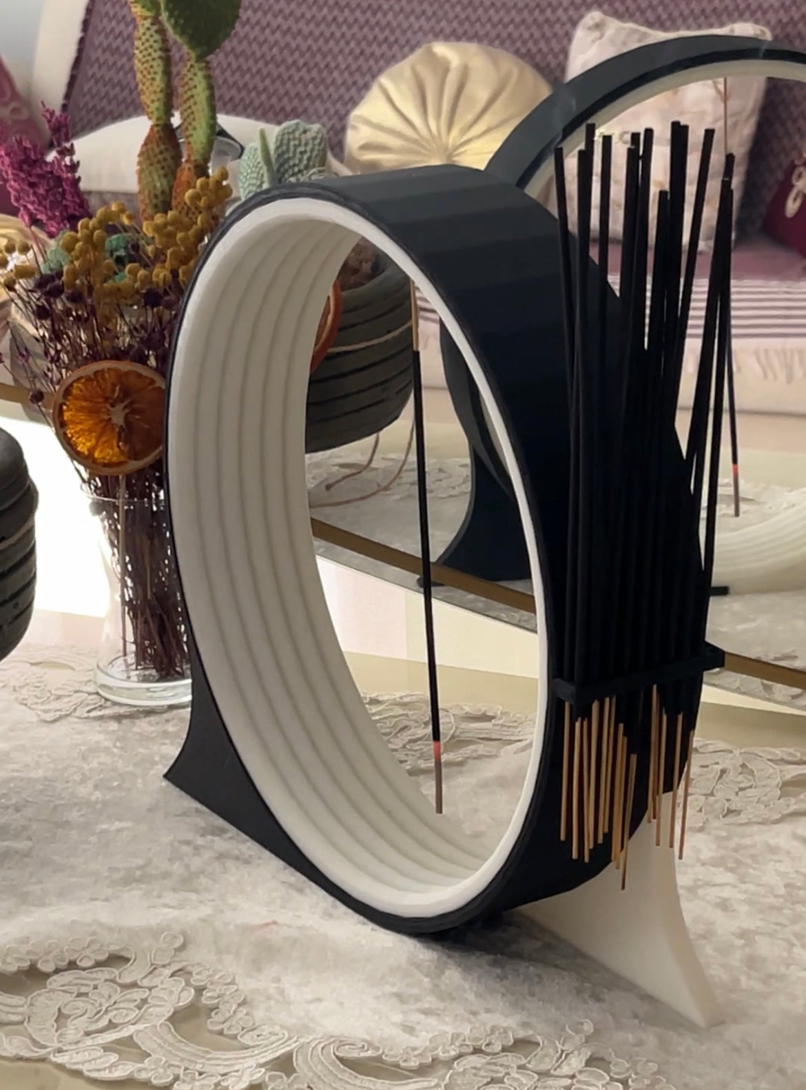 Oval Tütsü Buhurdanlık