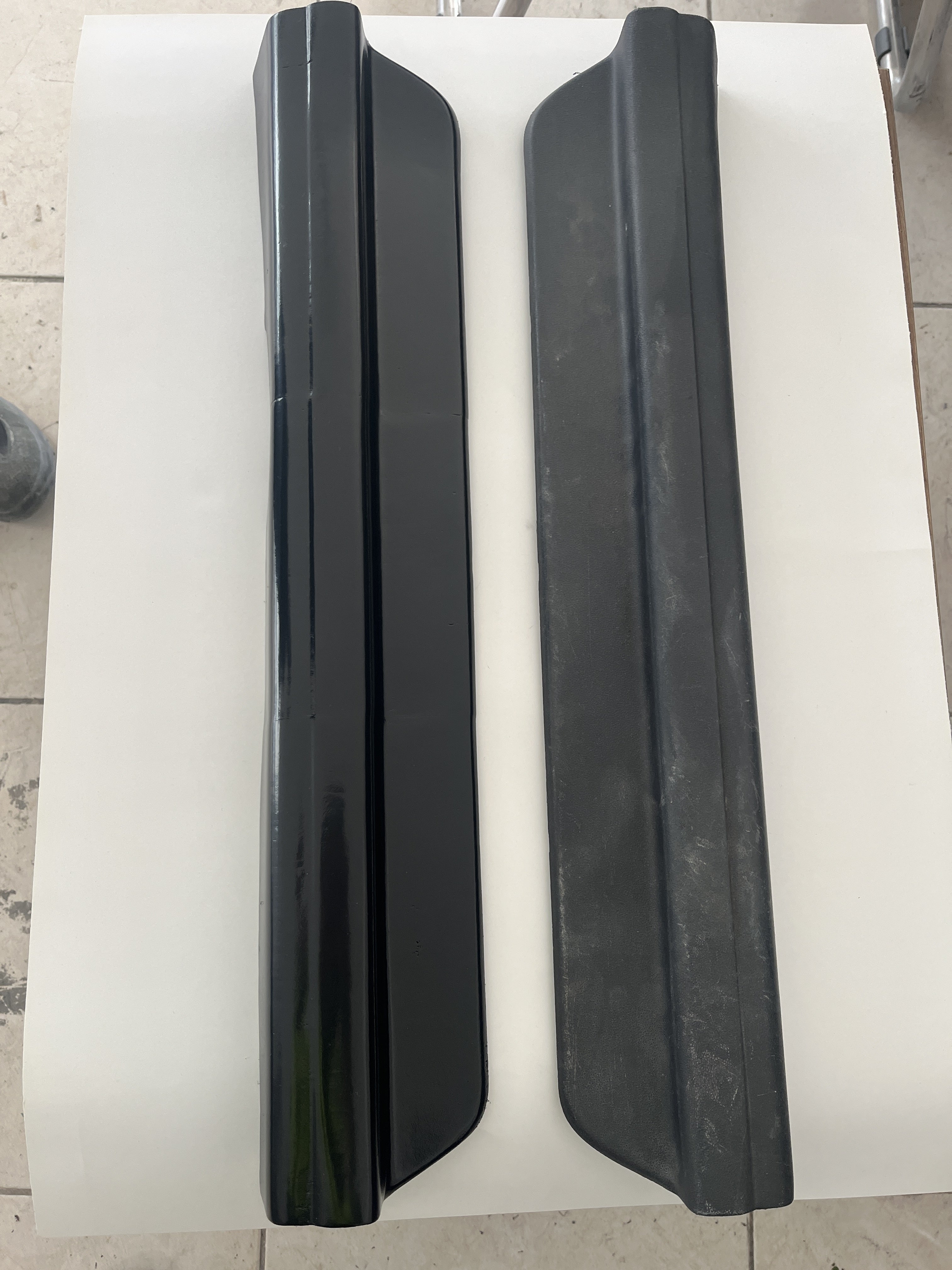 Hyundai i30 Uyumlu Ön Kapı Eşik Plastiği