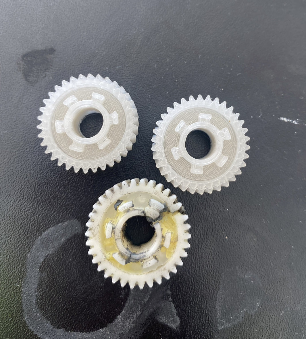 Range Rover Direksiyon Motor Dişlisi