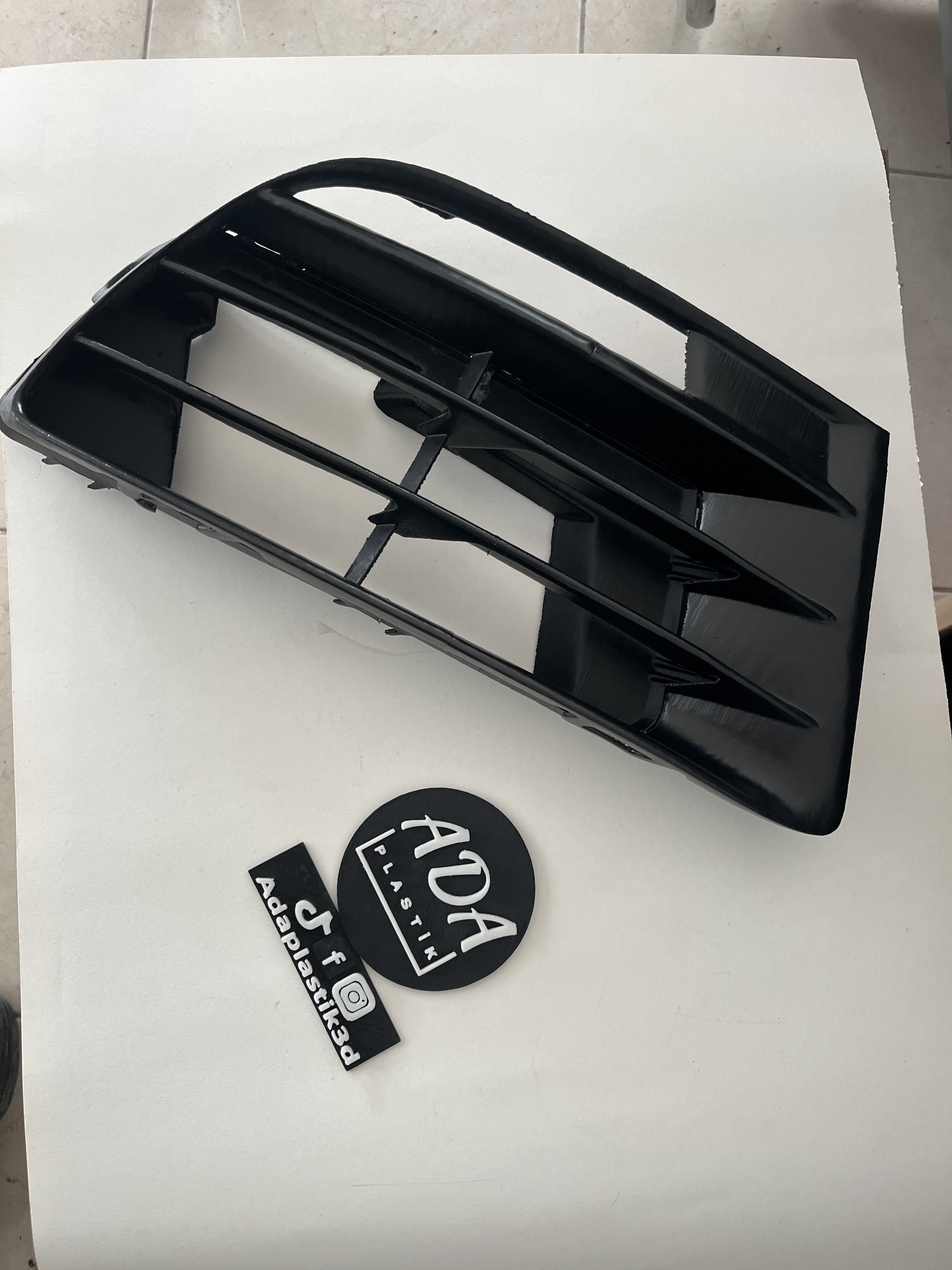 Volkswagen Scirocco R Uyumlu Tampon Sis Farı Çerçevesi