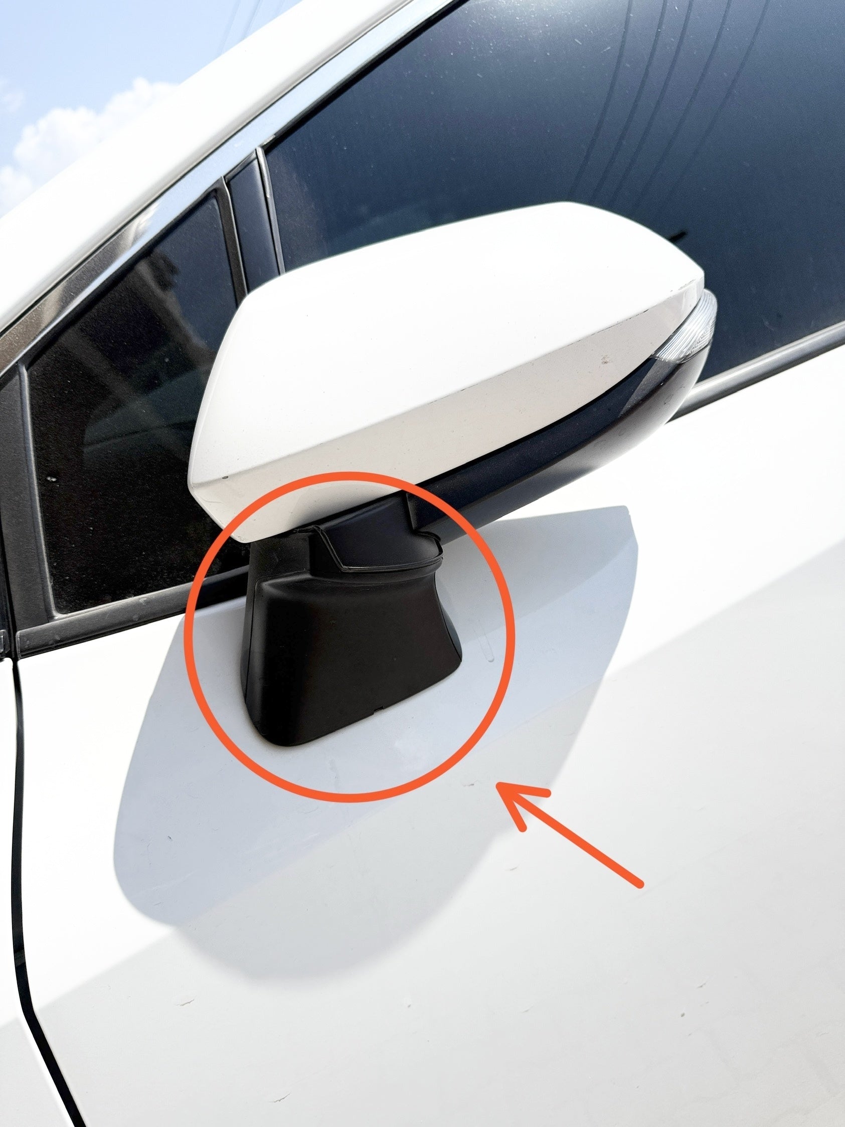 Toyota Corolla Uyumlu Ayna Alt Kapağı