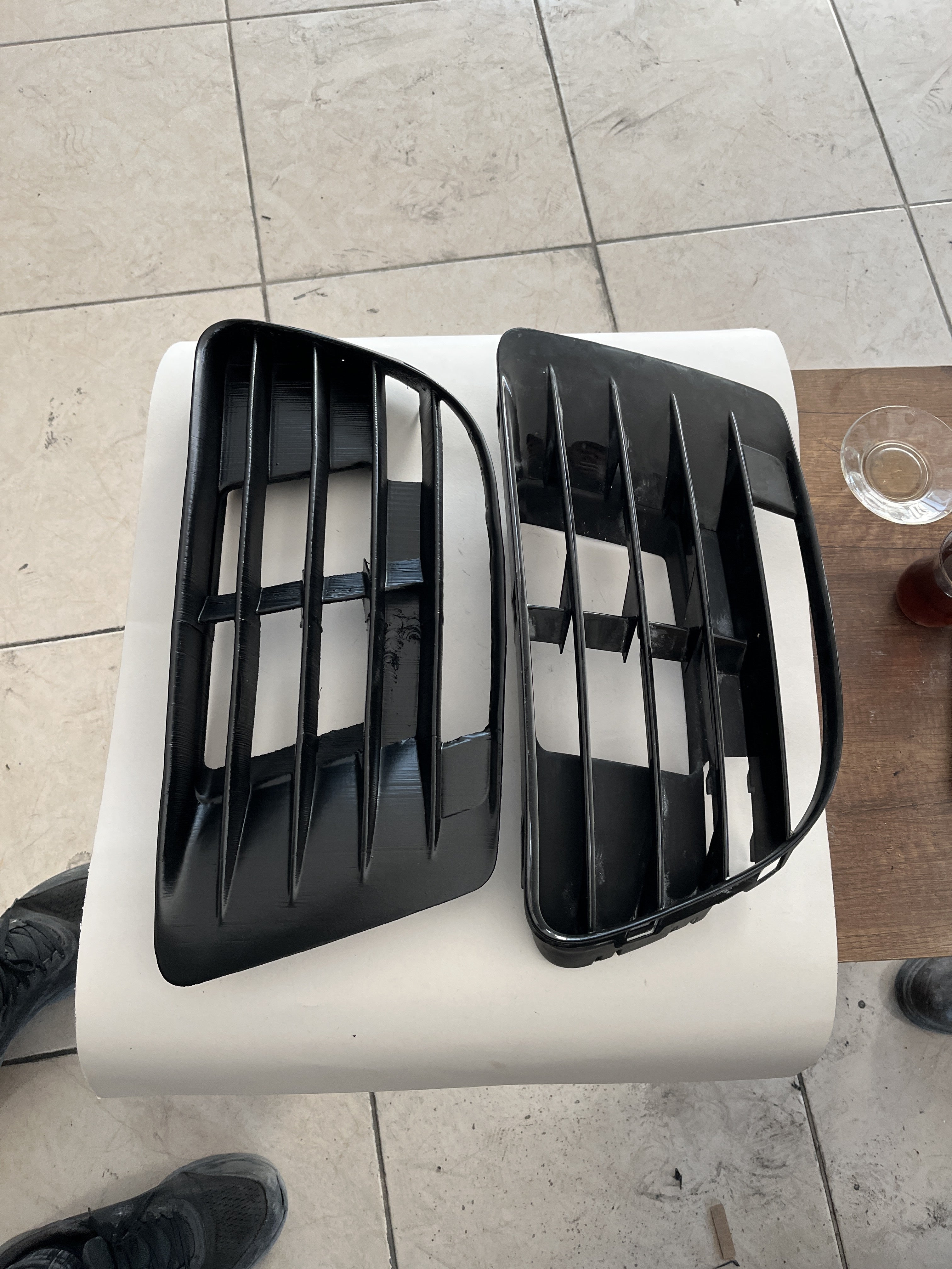 Volkswagen Golf MK6 R Uyumlu Tampon Sis Farı Çerçevesi