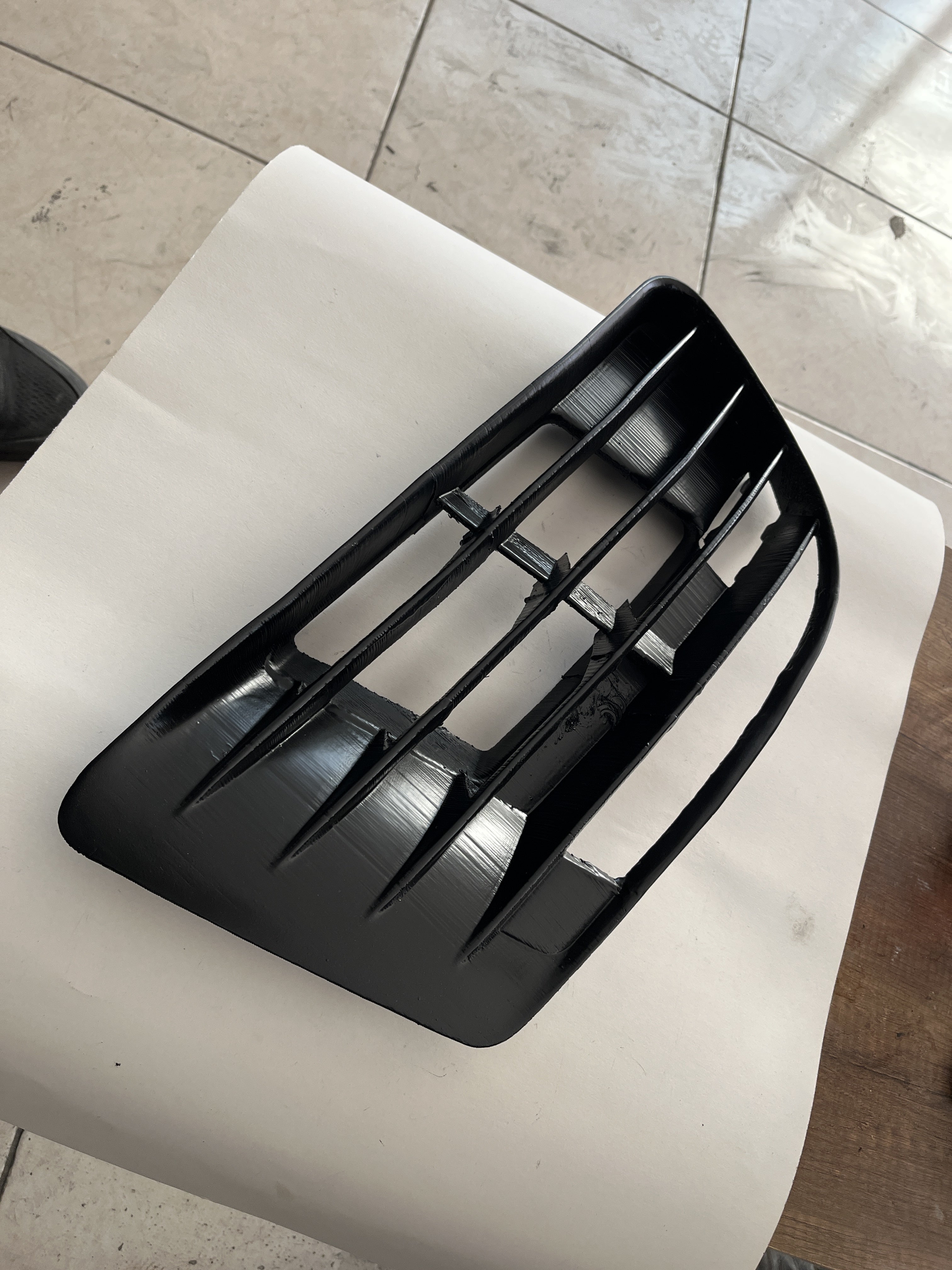 Volkswagen Golf MK6 R Uyumlu Tampon Sis Farı Çerçevesi