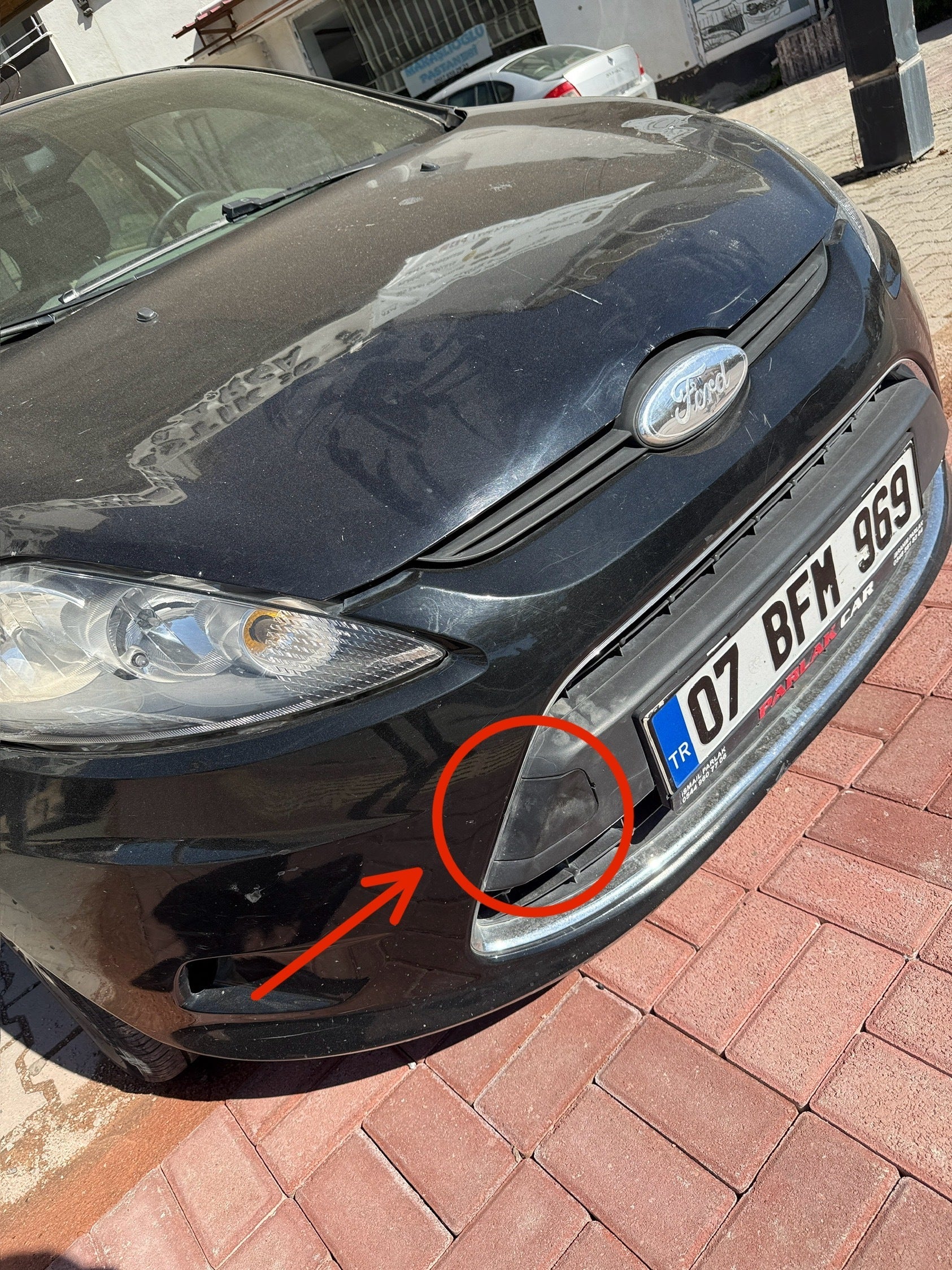 Ford Fiesta Uyumlu Çeki Demir Kapağı