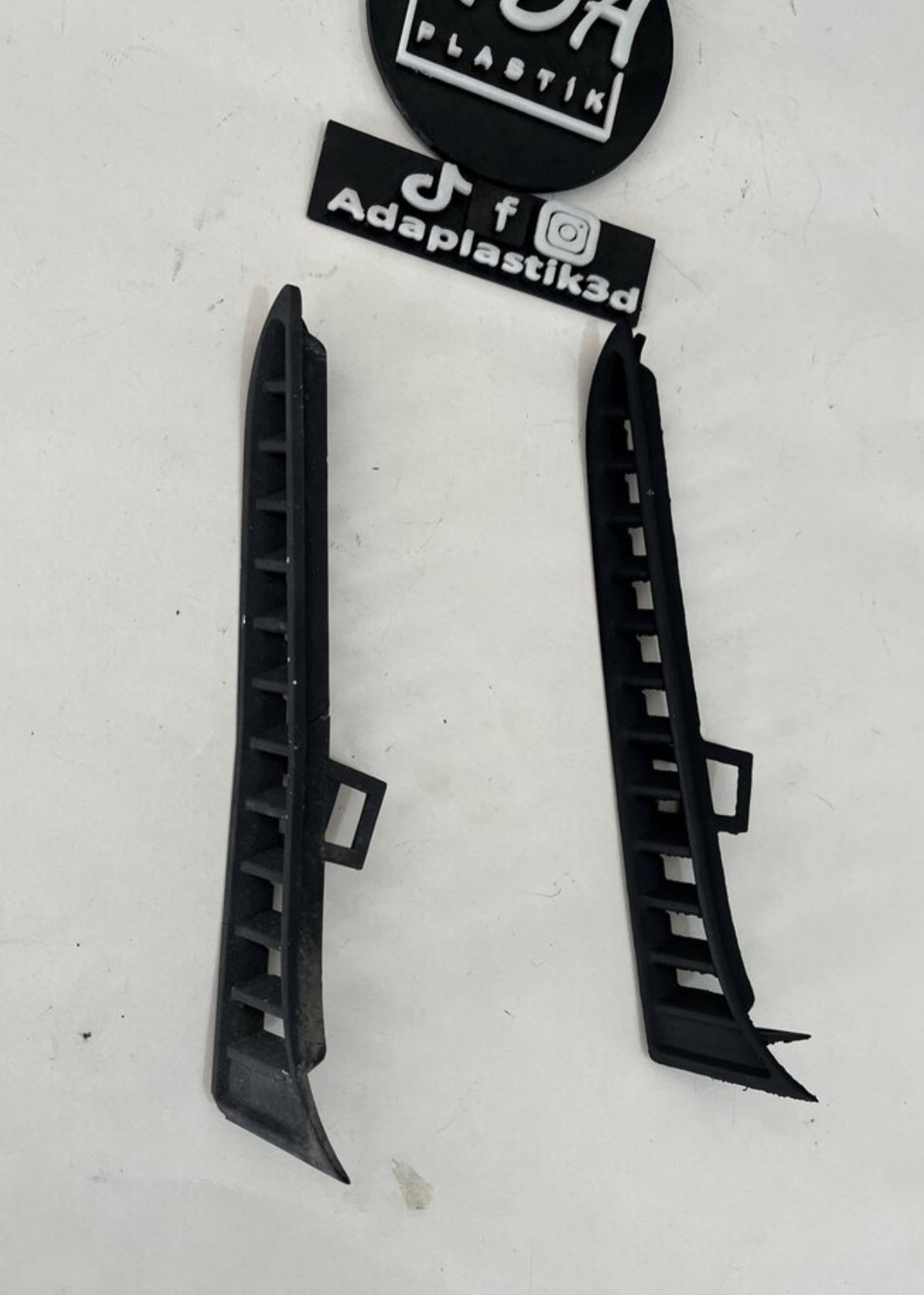 BMW F80 M3 Uyumlu Ön Tampon Köşe Izgarası