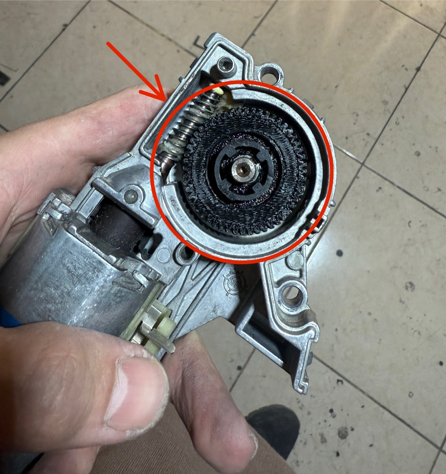 Volkswagen Passat B6 - Polo - Golf Uyumlu Sunroof Motor Sunroof Motor Dişlisi