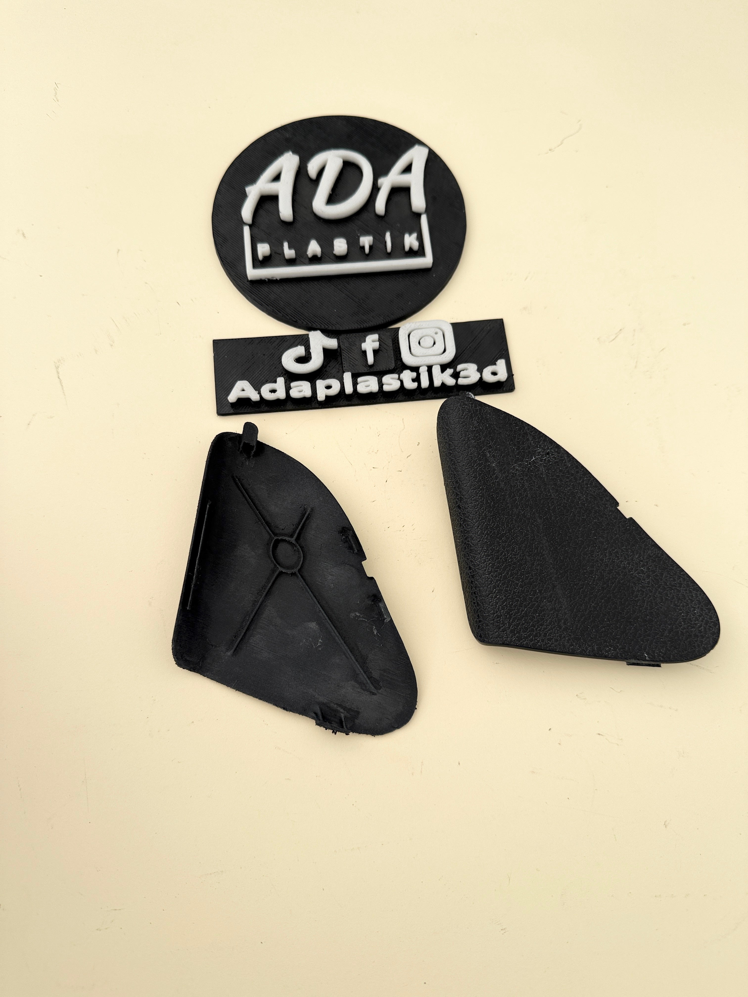 Ford Kuga Uyumlu Arka Bagaj Yan Kapağı