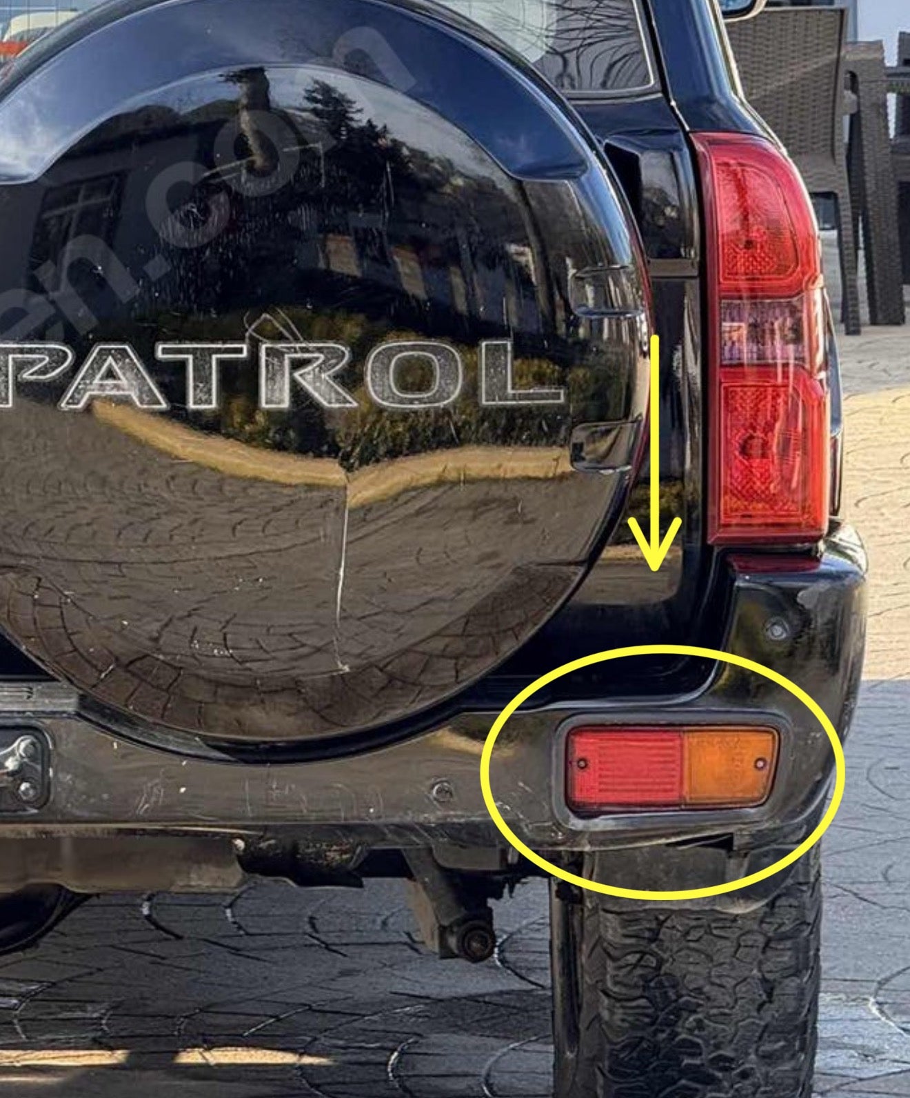 Nissan Patrol Uyumlu Arka Sis Farı Çerçevesi