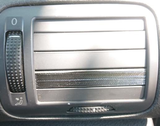 VW Passat B5 Uyumlu Havalandırma Izi