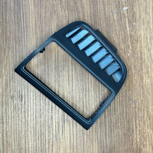 Fiat Linea Uyumlu Ön Dash Sağ Havalandırma Çerçevesi ve Cam Sis Sökücü