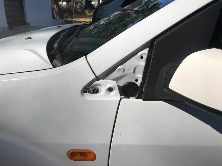 Ford Fiesta Uyumlu Ayna Üçgeni