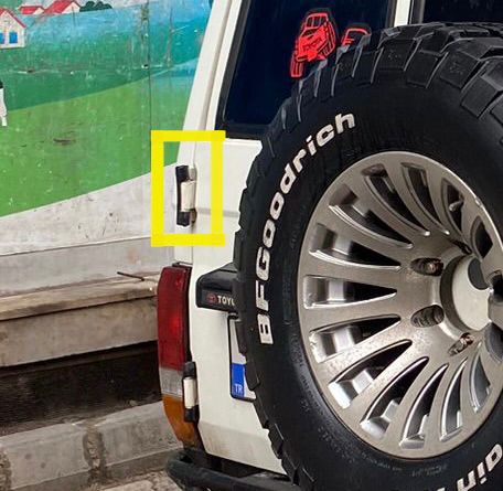 Toyota Land Cruiser Lj70 Uyumlu Kapı Menteşe Kapağı
