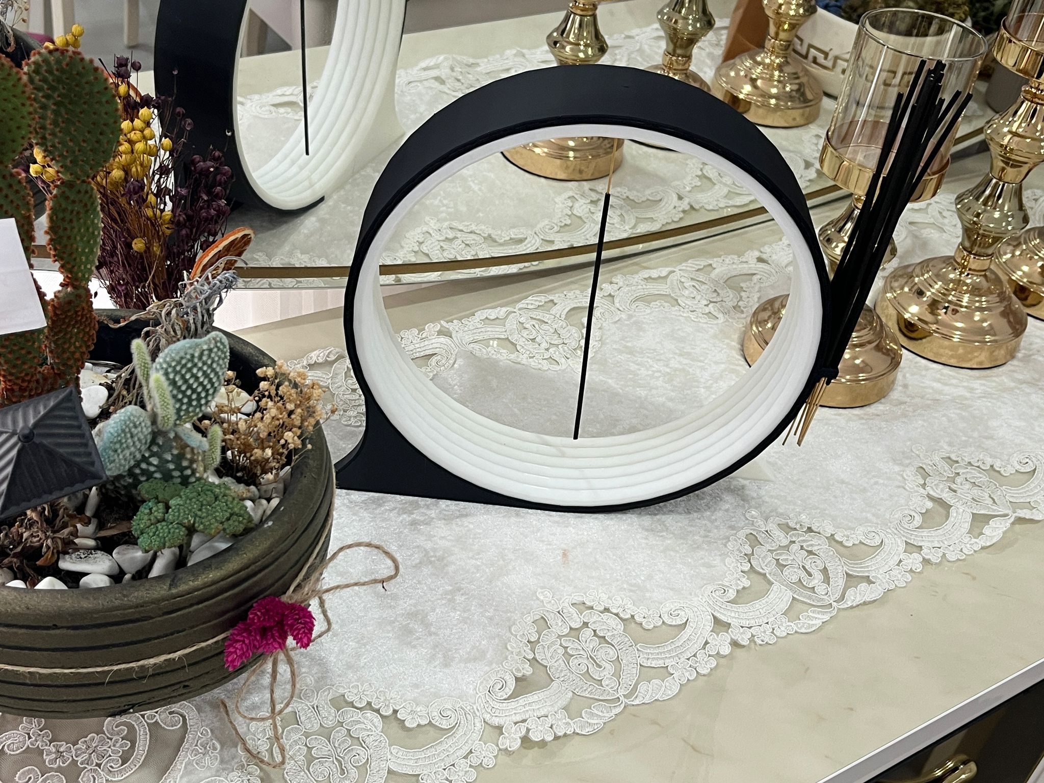 Oval Tütsü Buhurdanlık