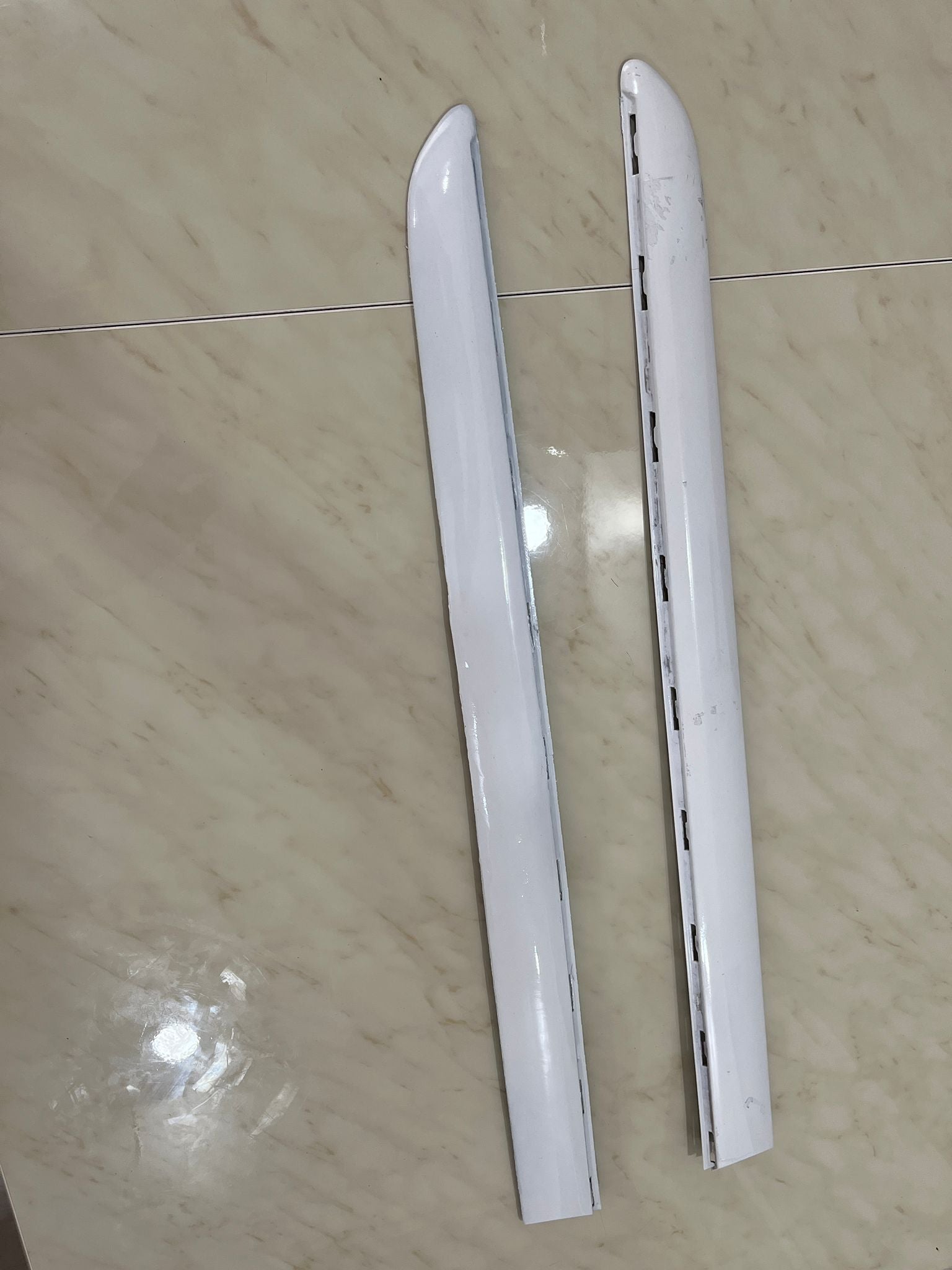 Peugeot 207 SW Station Wagon Uyumlu Arka Kapı Çıtası