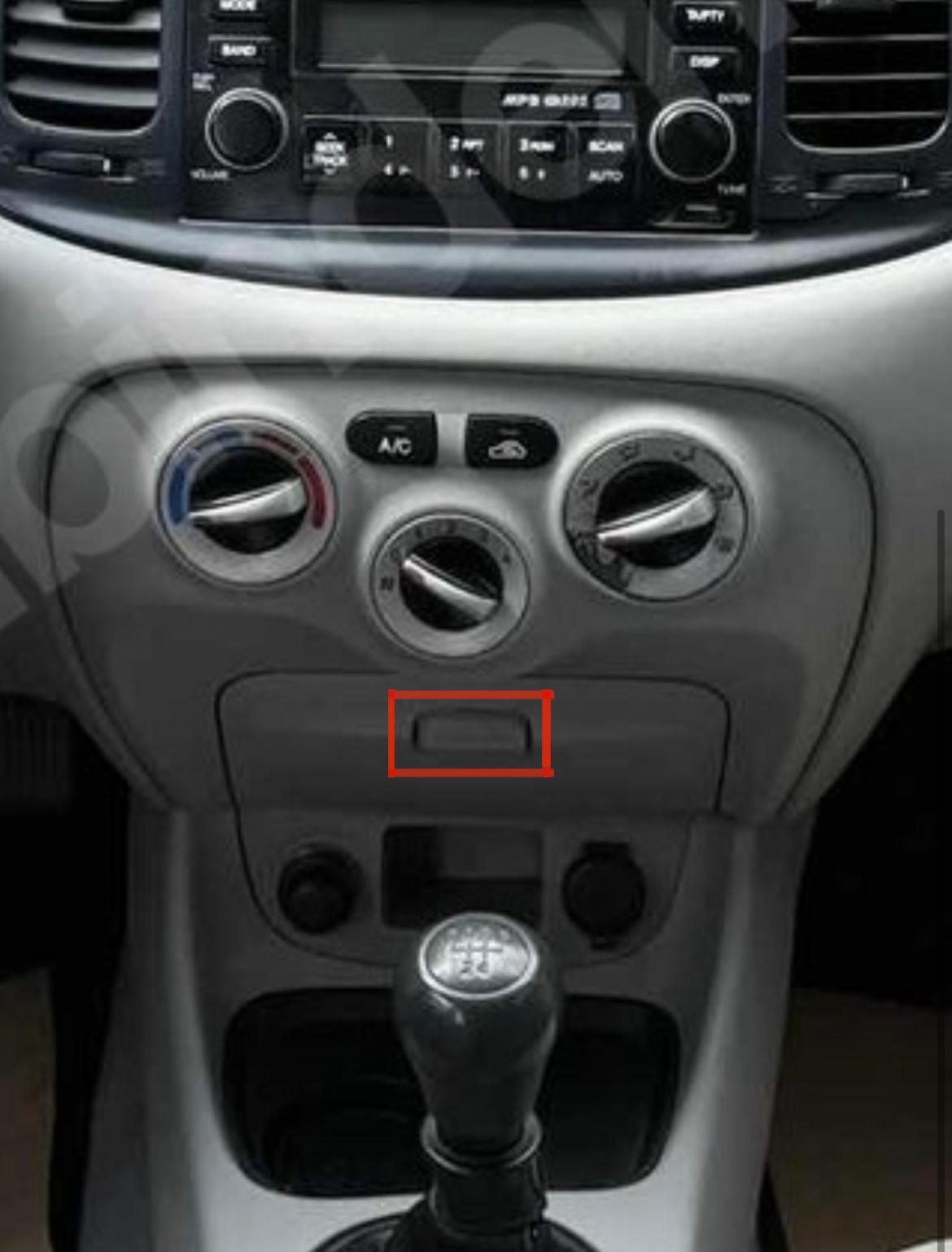 Hyundai Accent Era Uyumlu Küllük Kapağı
