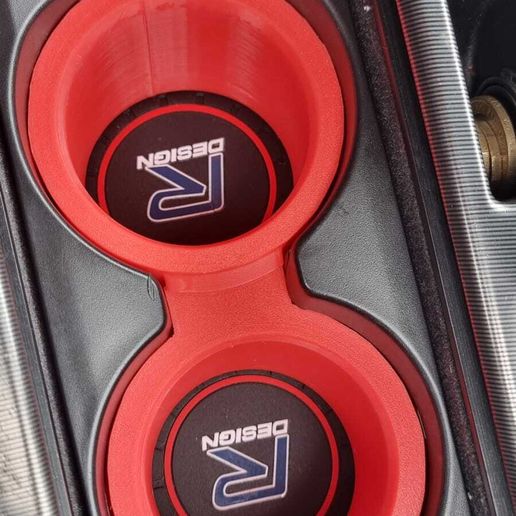 Volvo C30 S40 V50 Uyumlu Monster Enerji İçeceği Tutucu