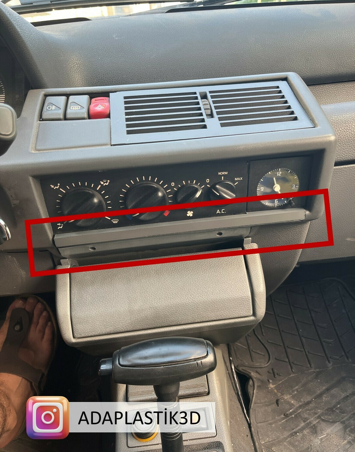 Renault Clio 1 Klima Uyumlu Paneli Alt Plastiği