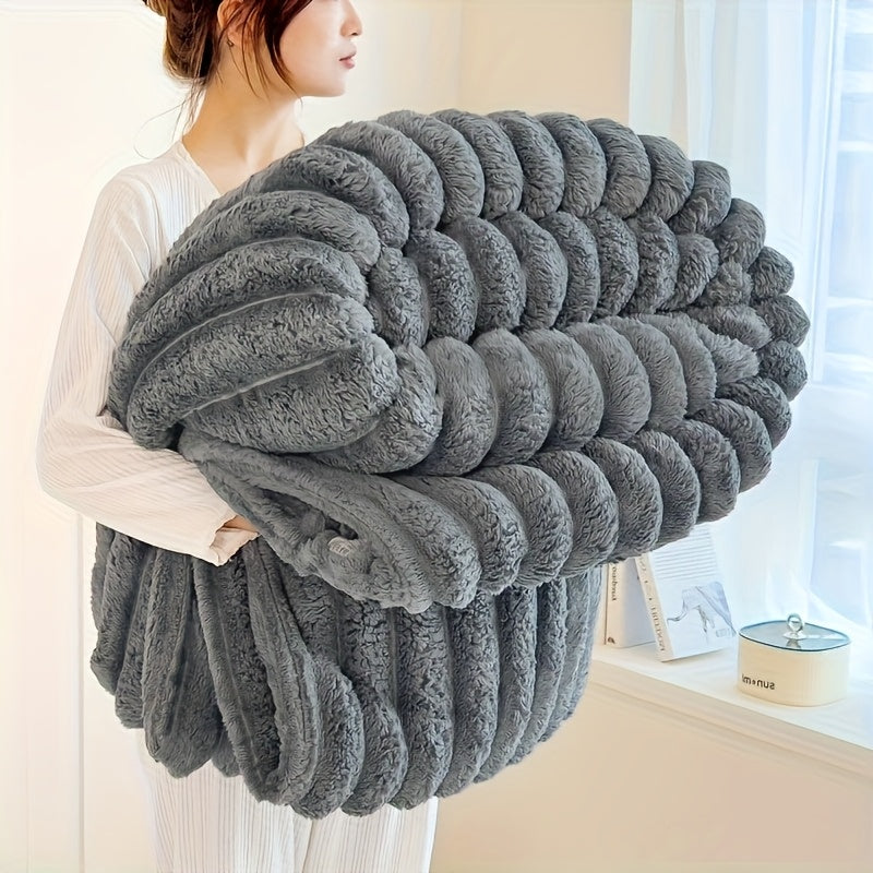 1pc Blanket Soft And Comfortable Faux Rabbit Hair Reversible Blanket Thermal Fleece Blanket Nap Blanket Air Conditioning Blanket Office Outdoor Camping Gift Blanket Perfect For All Seasons