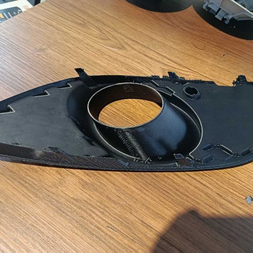 Opel Zafira Uyumlu Sis Farı Çerçevesi