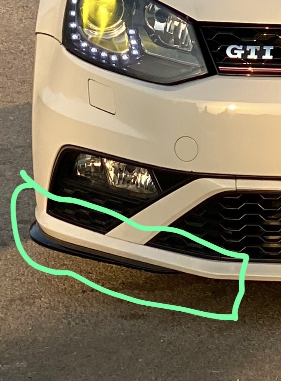 Volkswagen Polo GTI Uyumlu Tampon Köşe Bakeliti