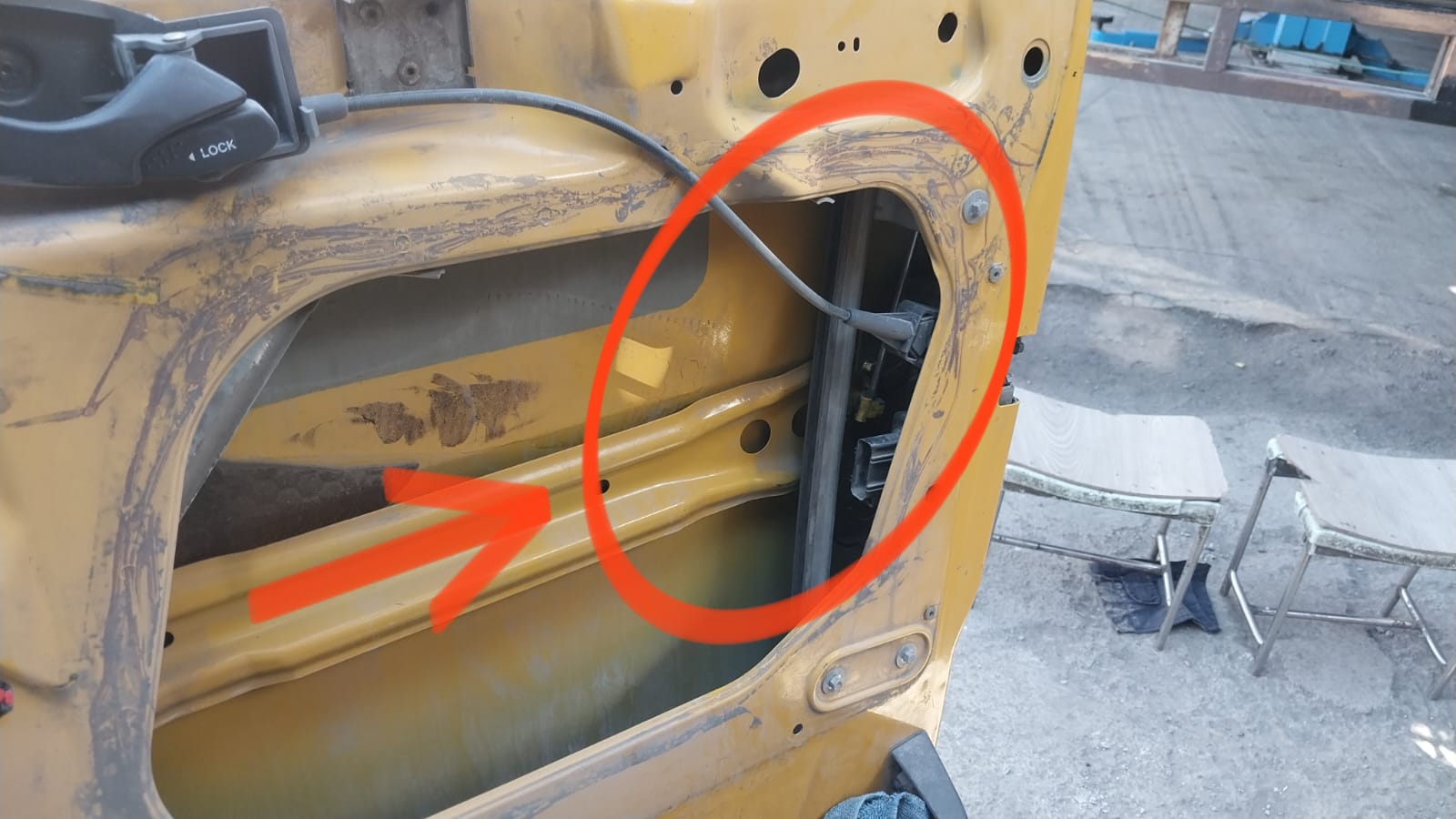 Ford Transit Kilit Uyumlu Kolu