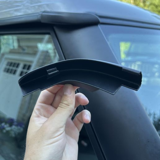 Land Rover Discovery 2 Uyumlu Yağmur Oluk Sonlandırıcı