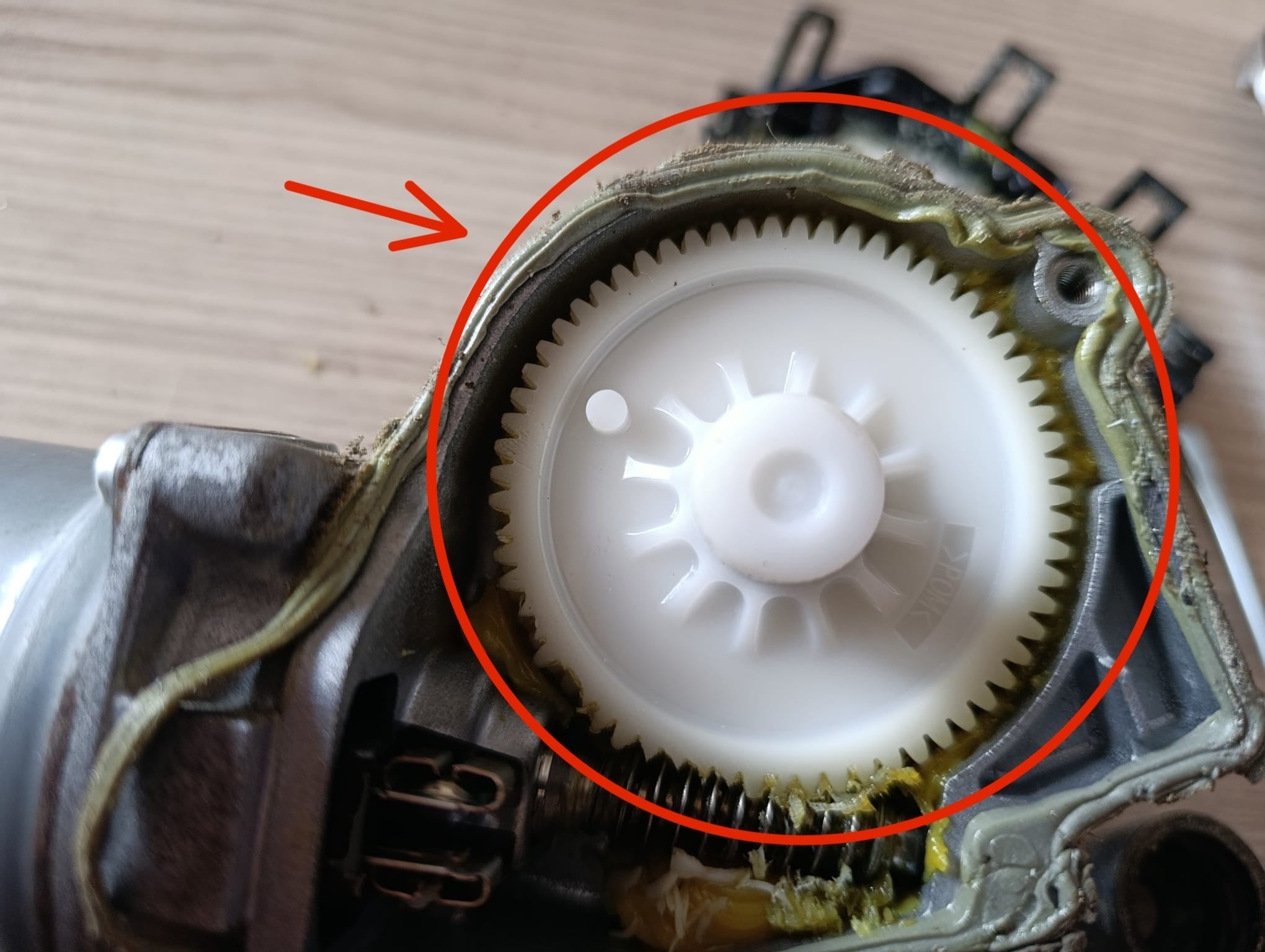 Toyota Corolla 2019-2025 Uyumlu Silecek Dişlisi