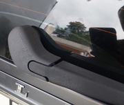 Volvo V50 Uyumlu Arka Silecek Kapağı
