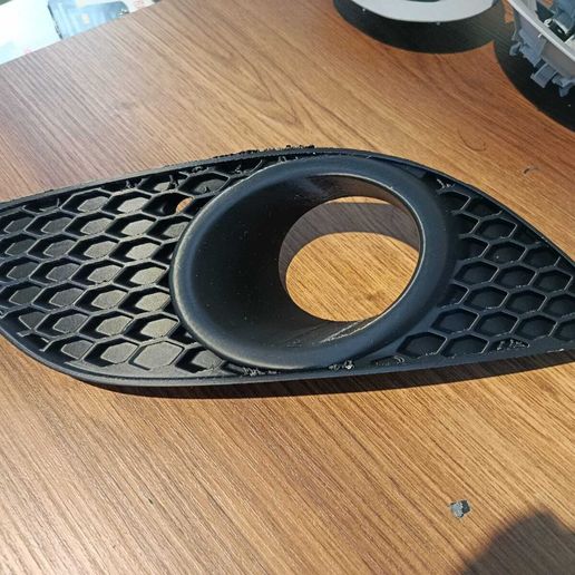 Opel Zafira Uyumlu Sis Farı Çerçevesi