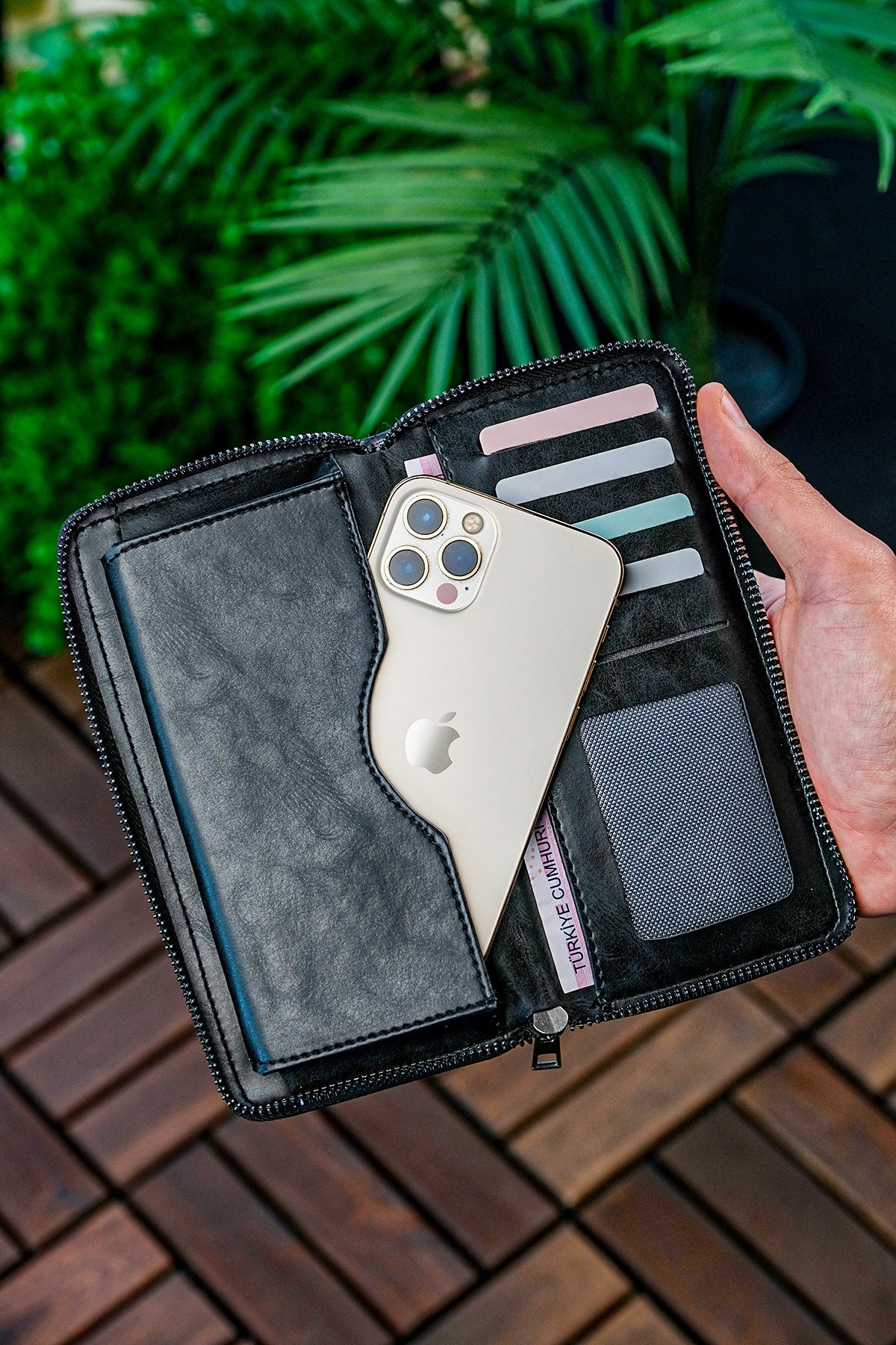Unisex Vegan Leather Card Holder Wallet With Phone Compartment Xclub