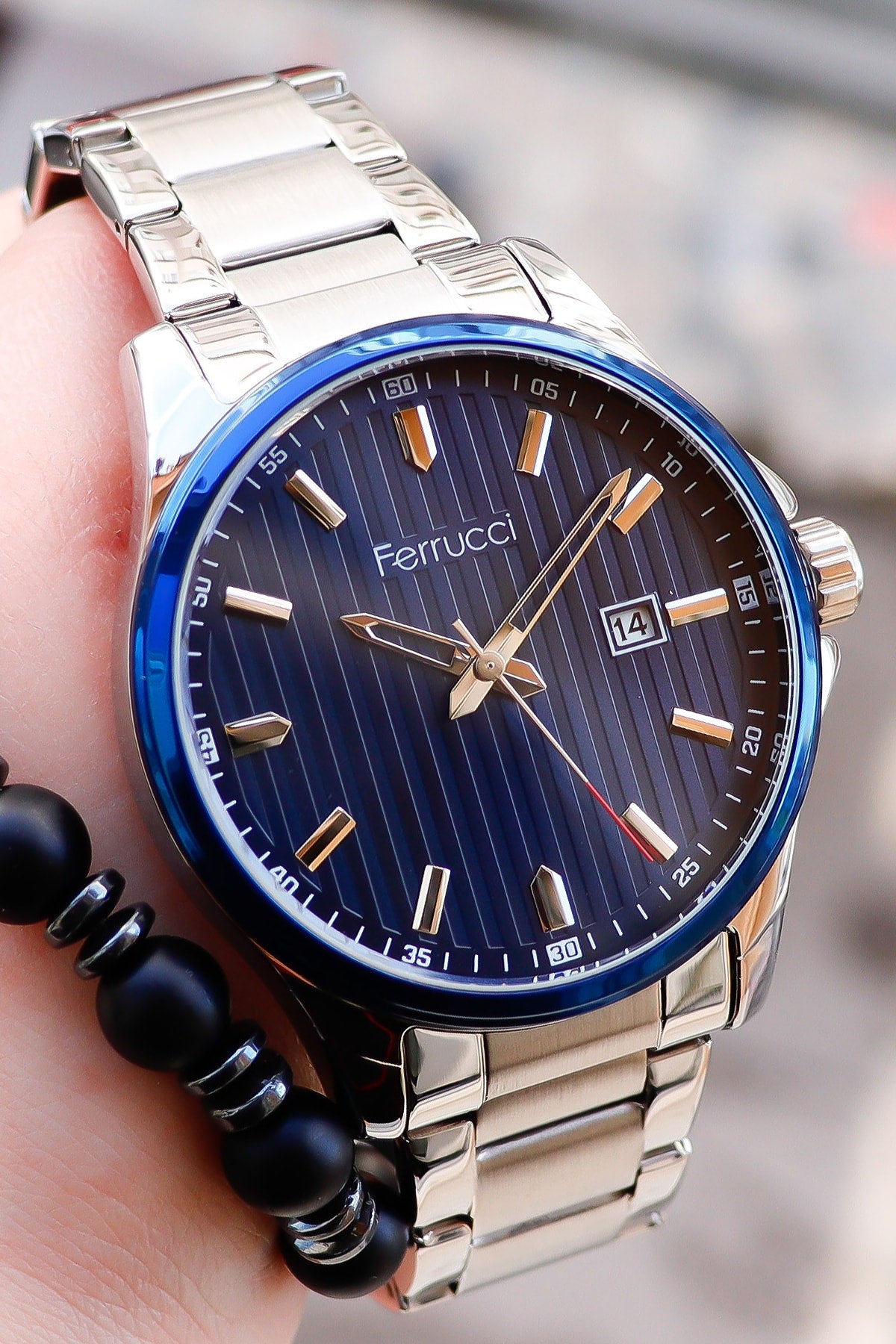 Steel Men'S Wristwatch With Calendar 178014
