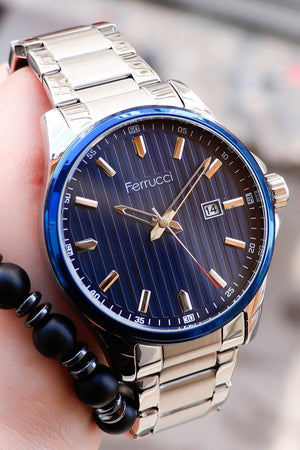 Steel Men'S Wristwatch With Calendar 178014