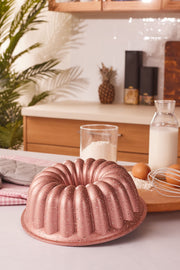 Arya 24 Cm Cast Cake Mold Golden Pink