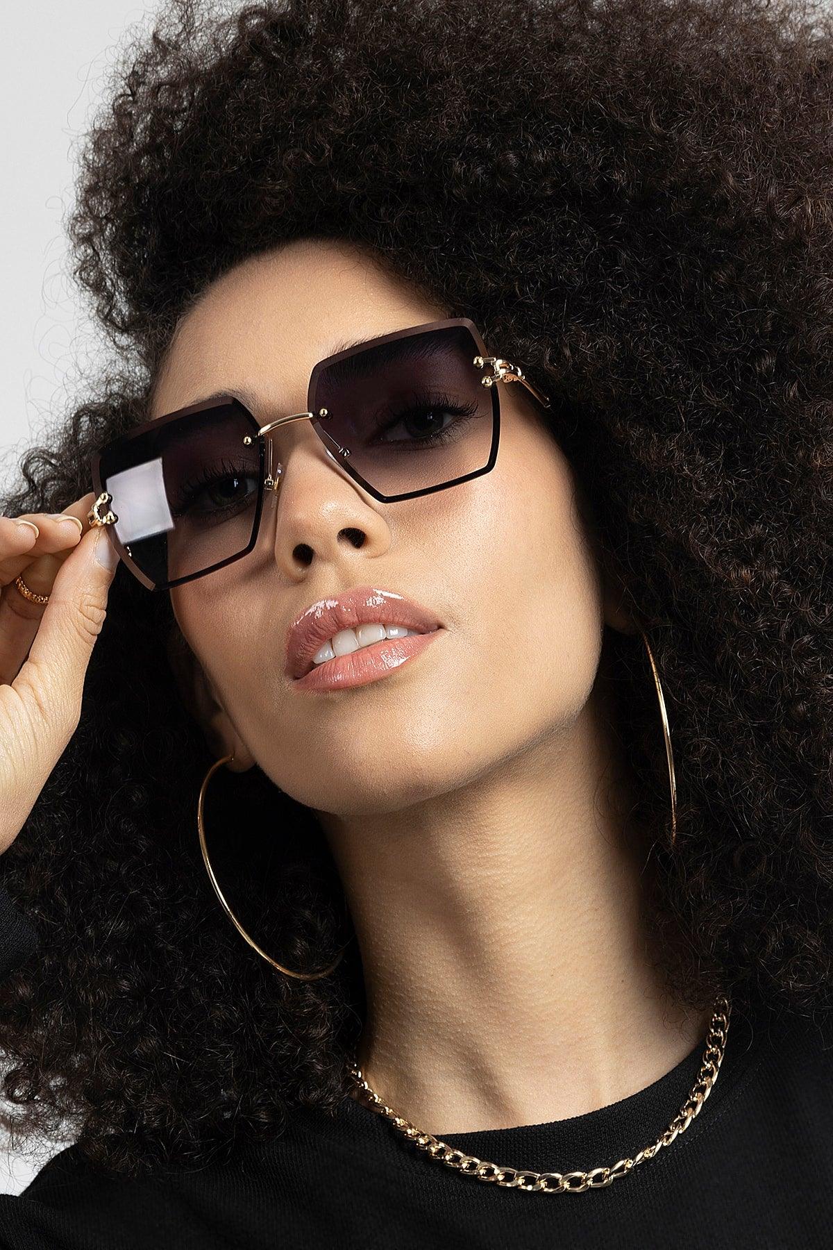 Women's Black Square Crystal Cut Sunglasses - Swordslife