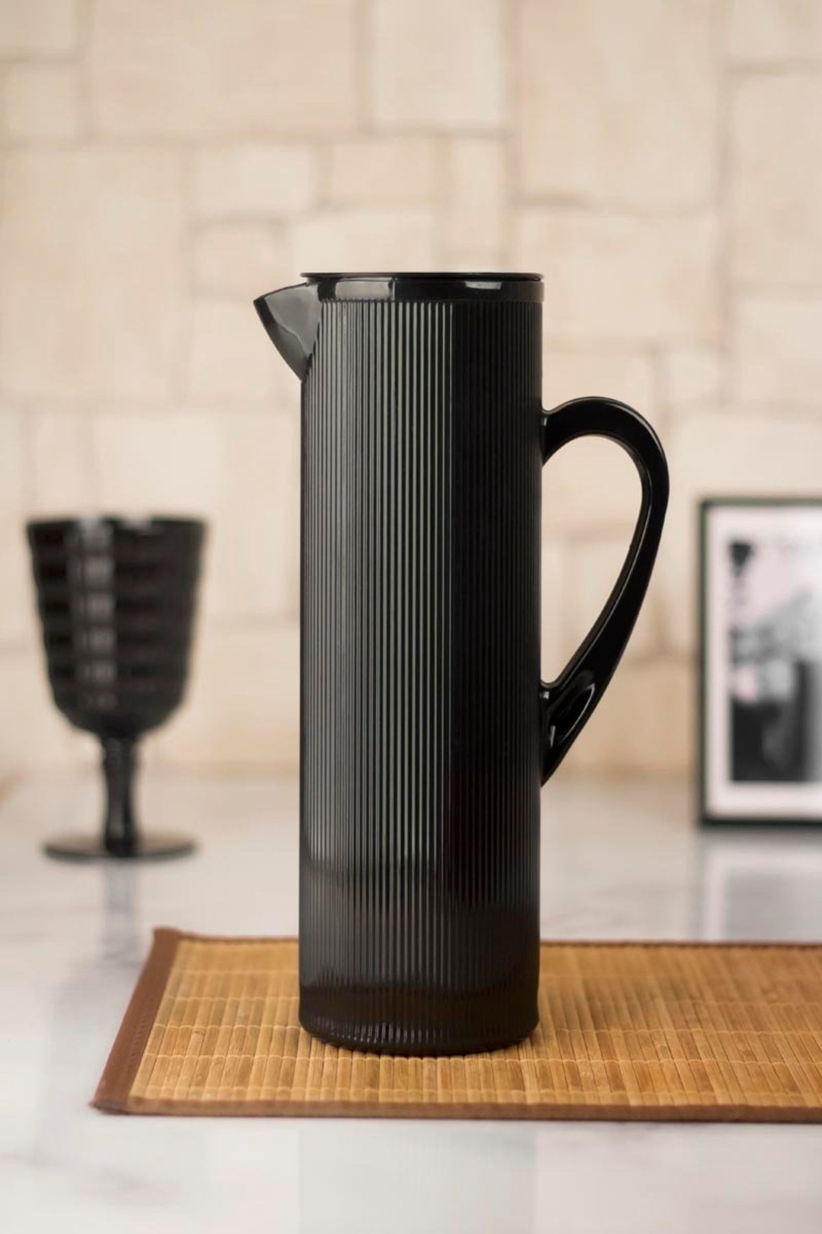 Acrylic Baroque 1.5 Lt Black Jug (Fits On Refrigerator Door Rack)