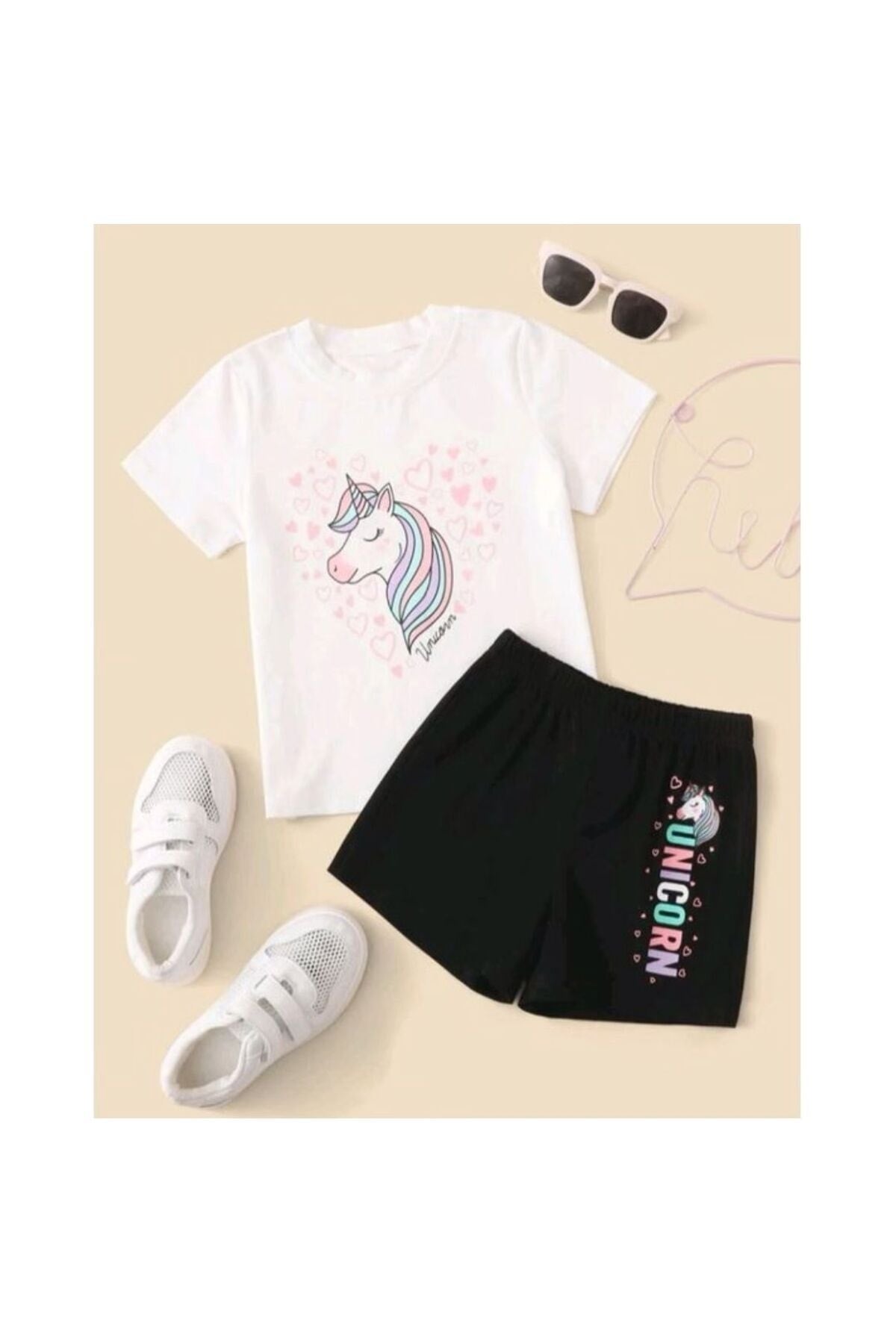 Unicorn Heart Written Girl Shorts Set