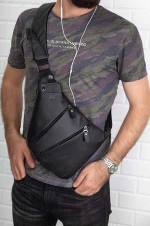 Men'S Black Cross Shoulder Chest Bag Headphone And Usb Outlet Water Resistant Single Arm Bag