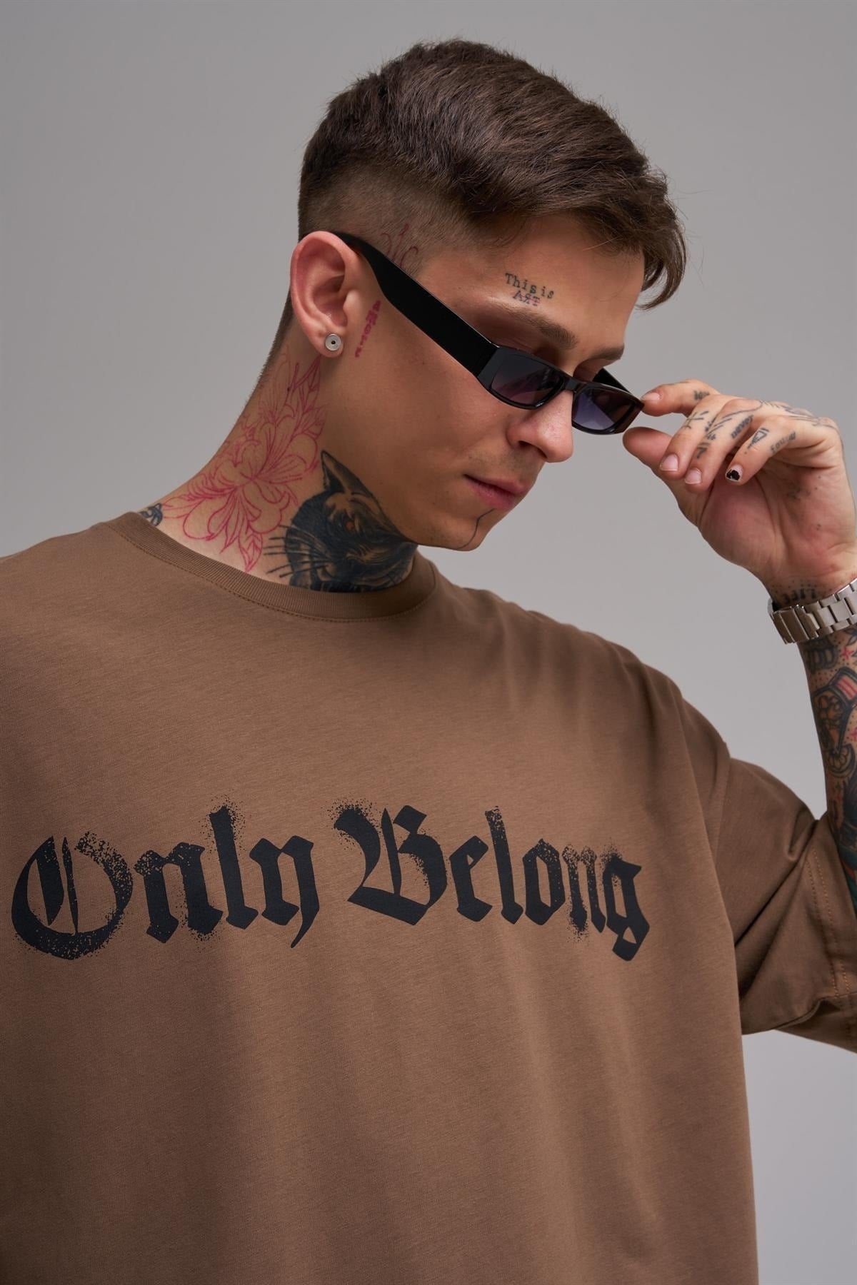 Unisex Large Size Only Belong Printed Cotton T-Shirt Brown