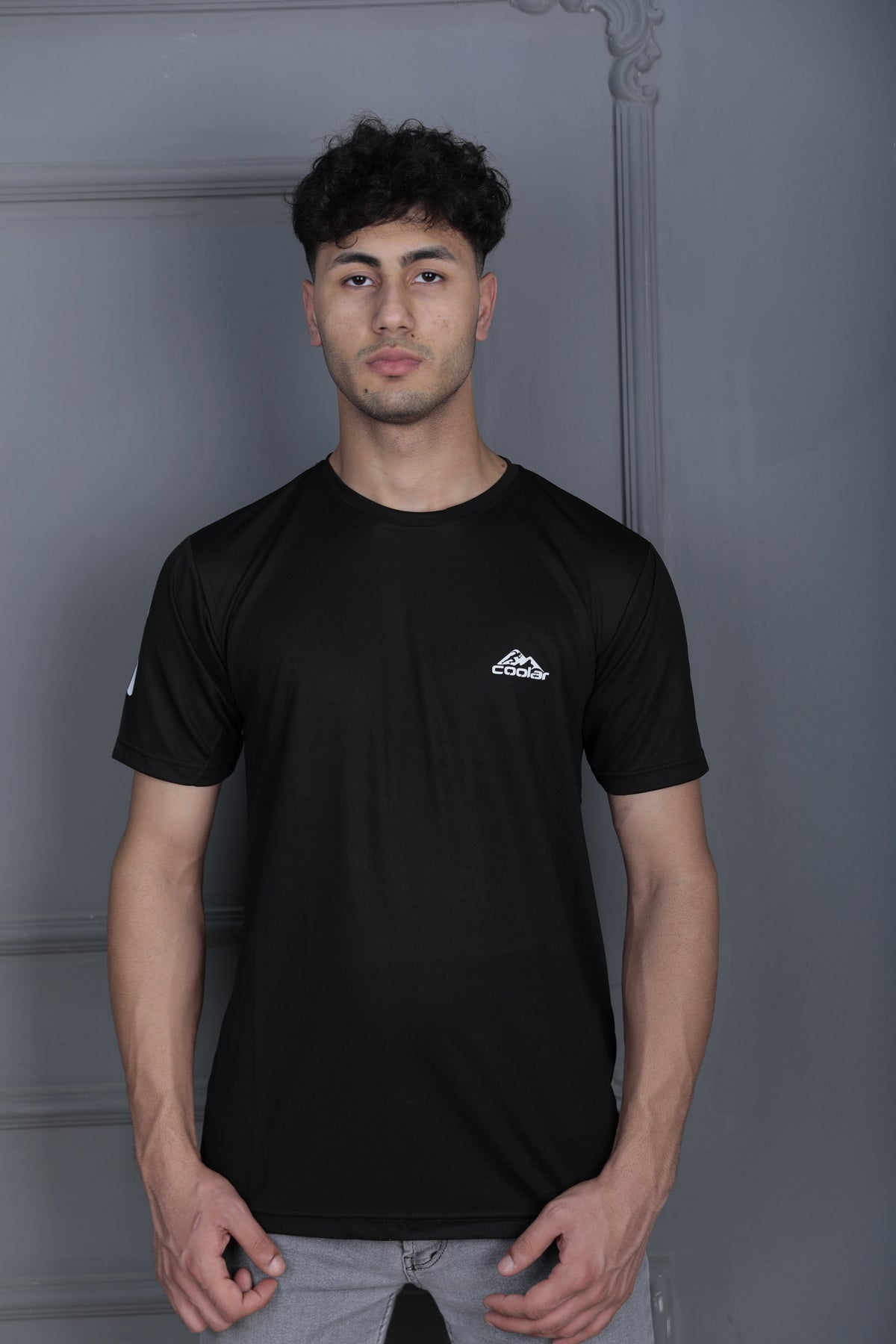 Black Sweat Absorbent Outdoor Performance Sports T-Shirt