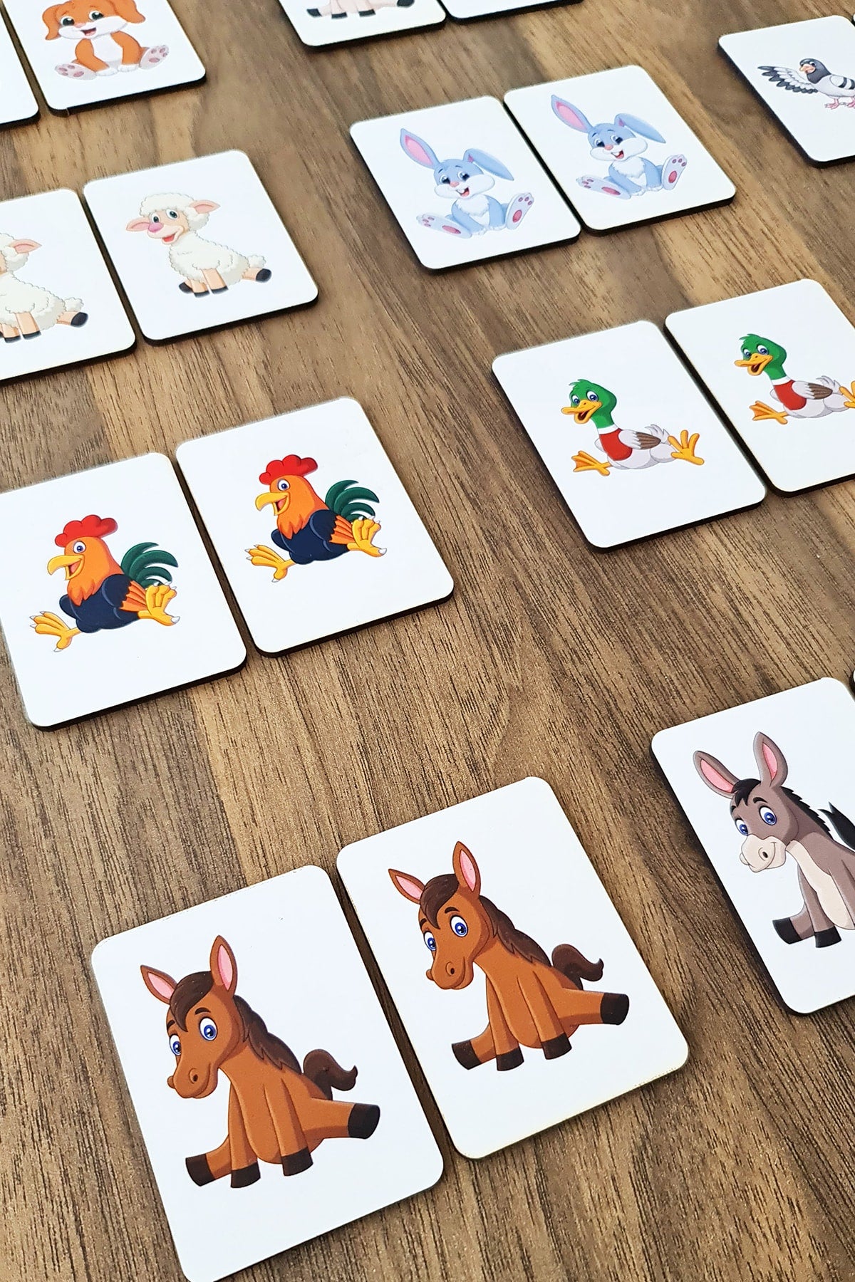 Wooden Cute Farm Animals Brain Teaser Cards Matching Game Preschool Educational Material