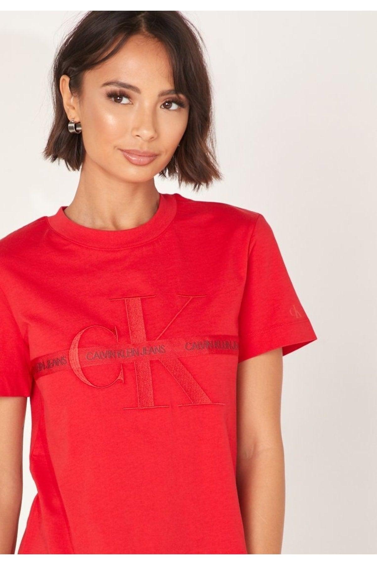 Tapping Through Monogram Tee | Regular Fit T-shirt - Swordslife