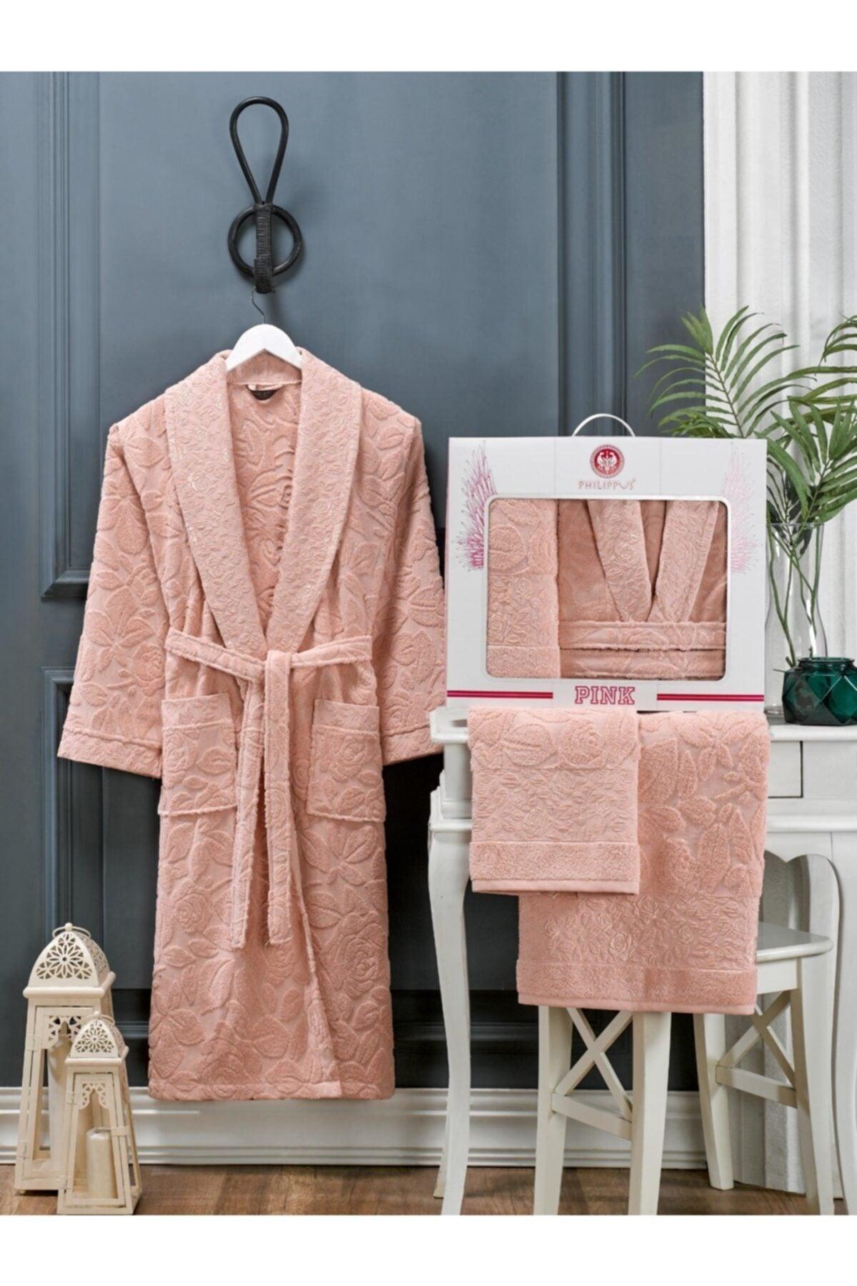 Women's Powder Curl Salyaka Bathrobe Set - Swordslife