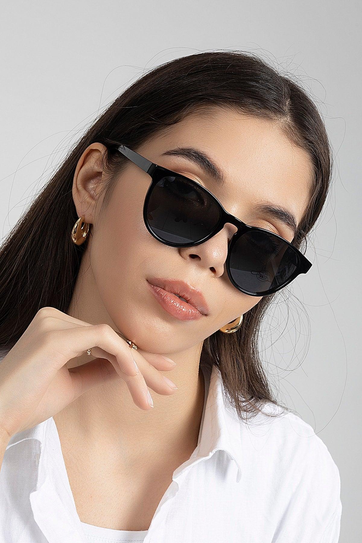 Erika Model Black Women's Sunglasses - Swordslife