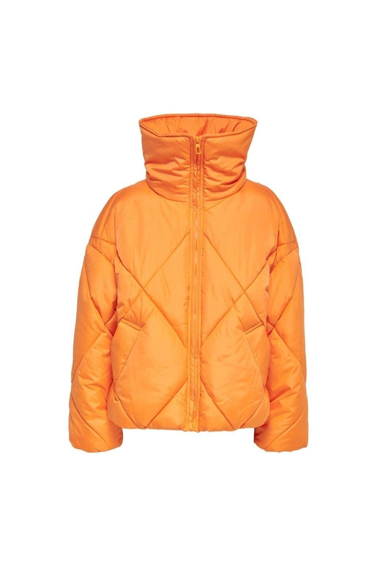 Onltamara Short Women's Quilted Jacket Cc Otw - Swordslife